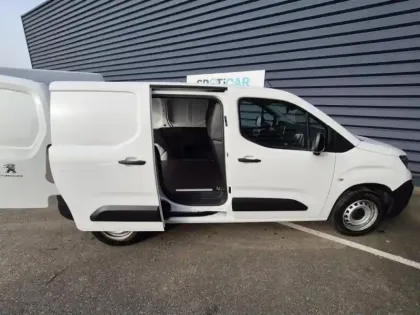 Photo 5 Peugeot Partner  Standard 650kg BlueHDi 100ch S&S Asphalt