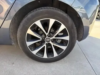 Photo 14 Renault Clio  1.0 TCe 100ch Intens