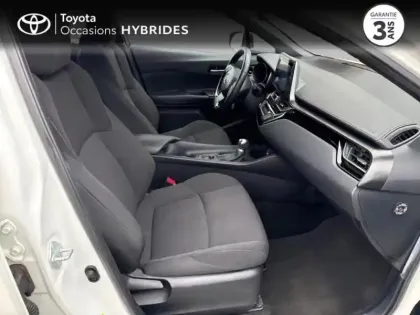 Photo 5 Toyota C-HR  122h Dynamic 2WD E-CVT