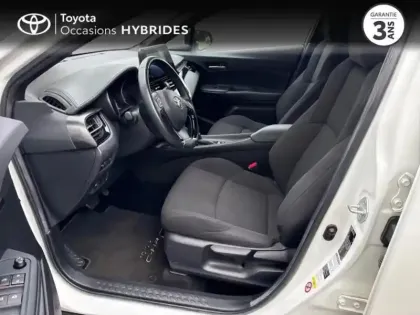 Photo 10 Toyota C-HR  122h Dynamic 2WD E-CVT