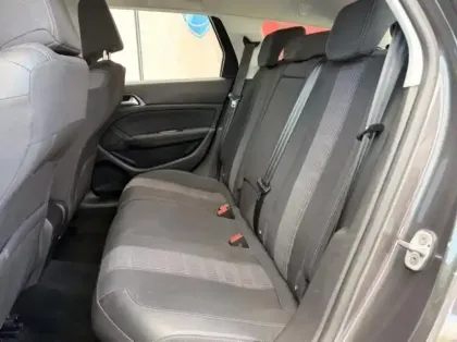 Photo 11 Peugeot 308  SW 1.2 PureTech 130ch E6.3 S&S Allure