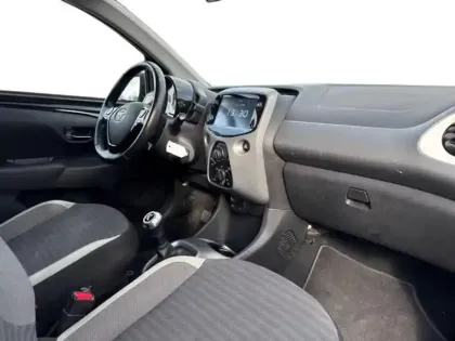 Photo 10 Toyota Aygo  1.0 VVT-i 72ch x-play 5p