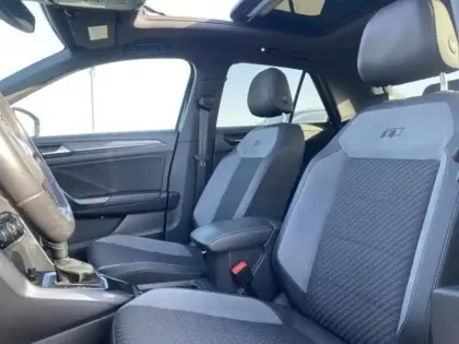 Photo 14 Volkswagen T-roc  1.5 TSI EVO 150ch R-Line DSG7 S&S