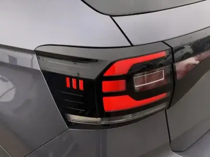 Photo 9 Volkswagen T-cross  1.0 TSI 110ch R-Line DSG7