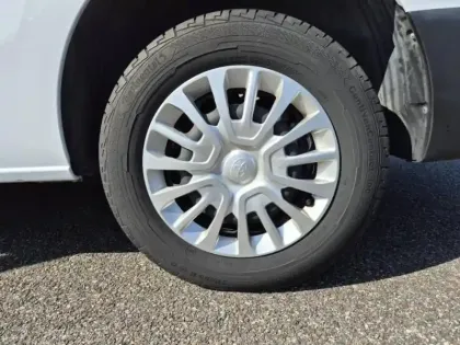 Photo 12 Toyota Proace Gén. II Ph1 NG Dynamic 1