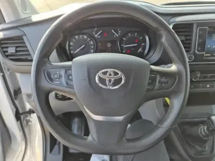 Photo 18 Toyota Proace Gén. II Ph1 NG Dynamic 1