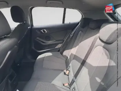 Photo 10 BMW Serie 1 Série 1 116iA 109ch Business Design DKG7