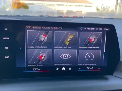 Photo 12 BMW Serie 1 Série 1 120dA 163ch M Sport DKG7