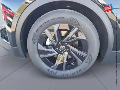 Photo 9 Toyota C-HR + 224ch 77kWh Design Grande Autonomie