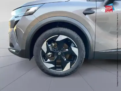 Photo 9 Renault Captur  1.8 E-Tech full hybrid 160ch Techno - 26