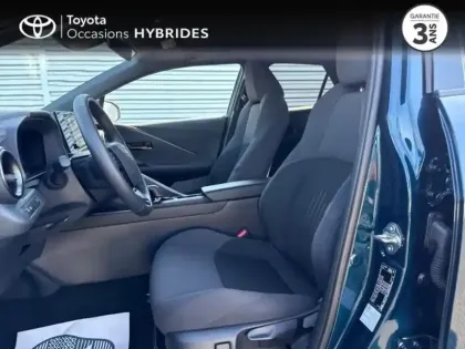 Photo 10 Toyota C-HR  2.0 Hybride 200ch Design
