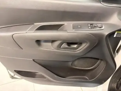 Photo 9 Citroën Berlingo  Van M 650kg BlueHDi 100 S&S Driver (10832?ht)