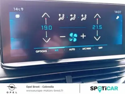 Photo 14 Peugeot 3008  1.2 PureTech 130ch S&S Allure