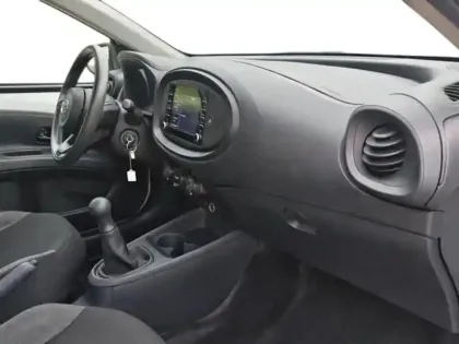 Photo 8 Toyota Aygo  X 1.0 VVT-i 72ch Active Business MY23