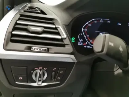 Photo 11 BMW X3  sDrive18d 150ch M Sport