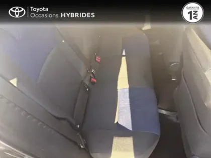 Photo 6 Toyota C-HR  122h Graphic 2WD E-CVT