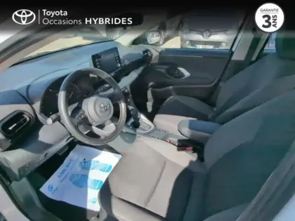 Photo 10 Toyota Yaris  116h Dynamic 5p MC24