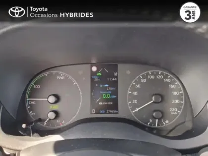 Photo 13 Toyota Yaris  116h Dynamic 5p MC24