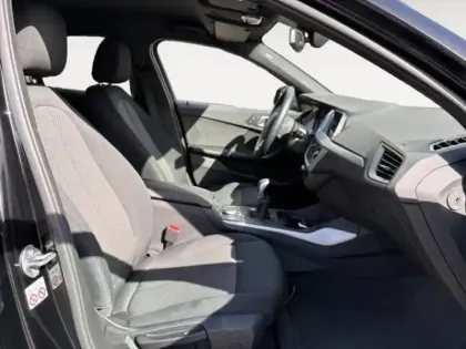 Photo 14 BMW Serie 1 Série 1 116i 109ch Business Design