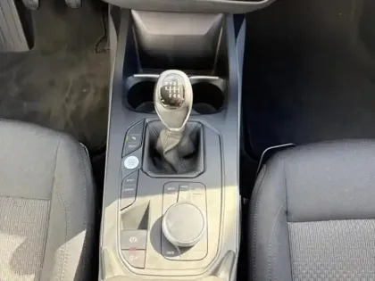 Photo 10 BMW Serie 1 Série 1 116i 109ch Business Design