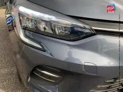 Photo 27 Renault Clio Gén. V (BJA) Ph1 Business 5