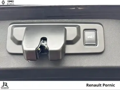 Photo 14 Renault Scenic  TECHNO E-Tech Electric 220ch GRANDE AUTONOMIE OPTIMUM CHARGE AC22KW