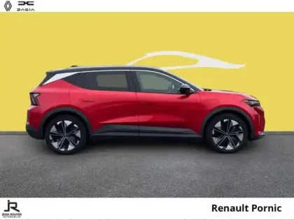 Photo 12 Renault Scenic  TECHNO E-Tech Electric 220ch GRANDE AUTONOMIE OPTIMUM CHARGE AC22KW