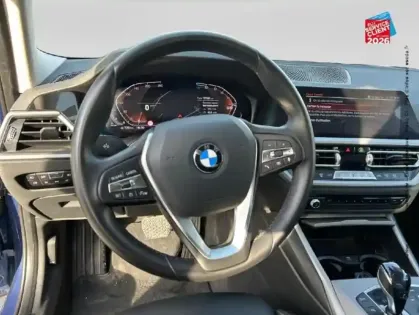 Photo 11 BMW Serie 3 Série 3 320dA MH 190ch Business Design