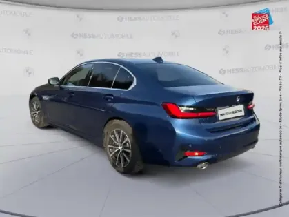 Photo 7 BMW Serie 3 Série 3 320dA MH 190ch Business Design