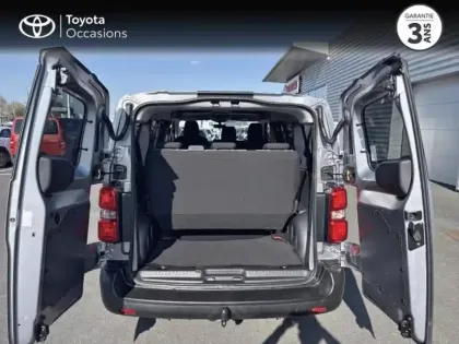 Photo 9 Toyota Proace  Combi Medium 1.5 120 D-4D Dynamic