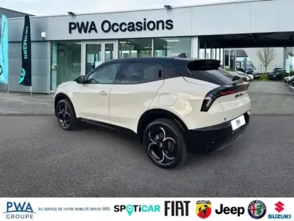 Photo 6 Alfa Romeo Junior  1.2 Ibrida 145ch Premium e-DCT6 Q4