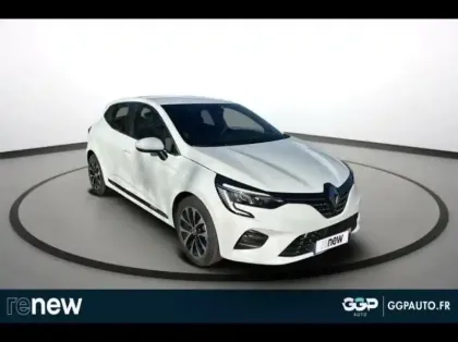 Photo 7 Renault Clio  1.6 E-Tech hybride 140ch Intens -21N