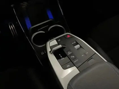 Photo 11 BMW X1  xDrive30e 326ch M Sport