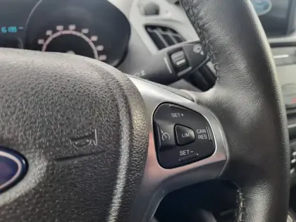 Photo 13 Ford Transit Courier  1.0E 100ch Stop&Start Limited