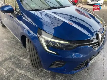 Photo 27 Renault Clio  1.6 E-Tech hybride 140ch Intens -21N Camera