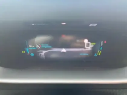 Photo 9 Peugeot 208  e- 136ch Roadtrip