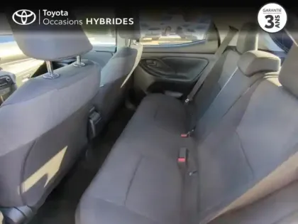 Photo 11 Toyota Yaris  116h Design 5p