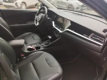 Photo 10 Kia Niro  1.6 GDi 105ch ISG + électrique 43.5ch Premium DCT6