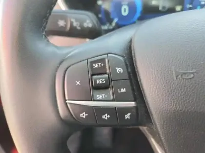 Photo 14 Ford Kuga  2.5 Duratec 190ch FHEV E85 Titanium BVA