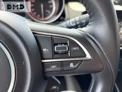 Photo 14 Suzuki Swift  1.2 Dualjet Hybrid 83ch Privilège