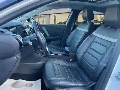 Photo 8 Citroën C4  PureTech 130ch S&S Shine