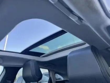 Photo 13 Citroën C4  PureTech 130ch S&S Shine