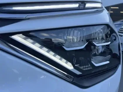 Photo 11 Citroën C4  PureTech 130ch S&S Shine