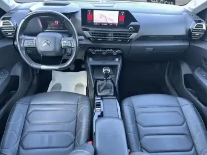 Photo 7 Citroën C4  PureTech 130ch S&S Shine