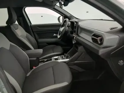 Photo 10 Dacia Duster  1.6 hybrid 140ch Extreme