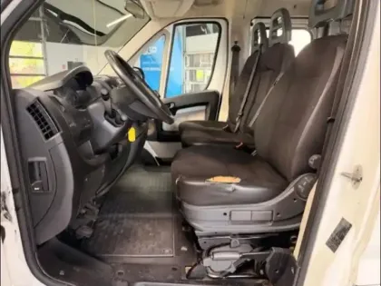 Photo 9 Citroën Jumper  PlatCb PLATEAU 2.0 BlueHDi 130 Double Cabine Confort (13750?ht)