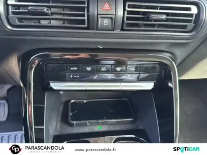 Photo 12 Citroën C3  1.2 Hybride 100ch MAX