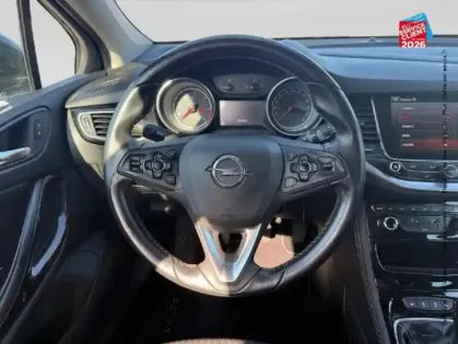 Photo 27 Opel Astra Gén. V Ph1 Innovation 5