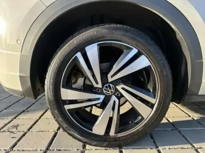 Photo 5 Volkswagen T-roc Gén. I Ph2 R-Line 5