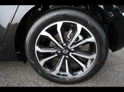 Photo 10 Renault Clio  1.6 E-Tech 145ch full hybrid Techno - 24